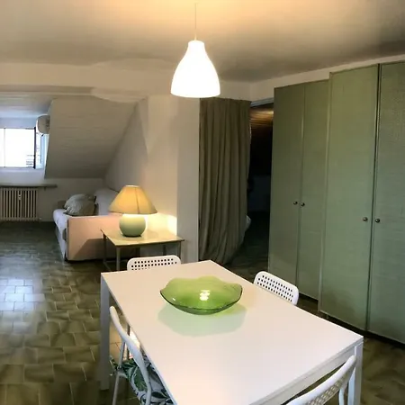 La Mansarda Apartment *